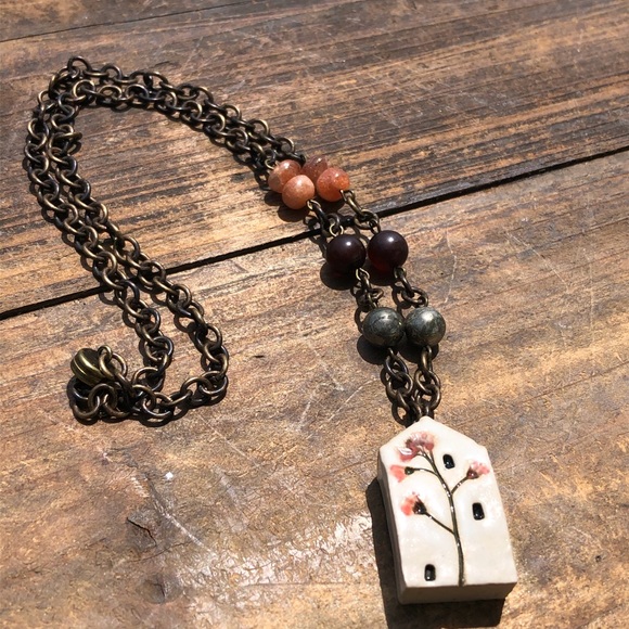 Ceramic Gemstone Necklace - Picture 2 of 5